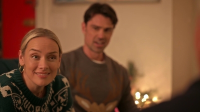 The_Christmas_Charade_mkv3387.jpg