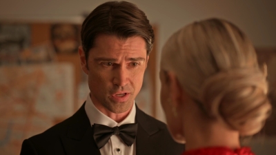 The_Christmas_Charade_mkv3713.jpg