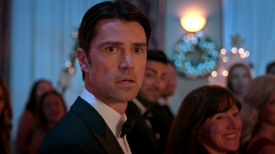 The_Christmas_Charade_mkv3884.jpg