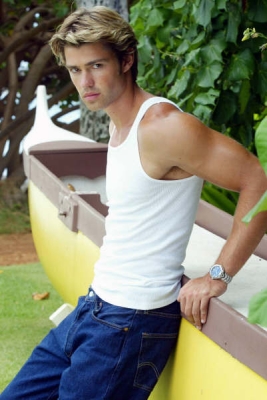 2004JohnPascal_284129.jpg